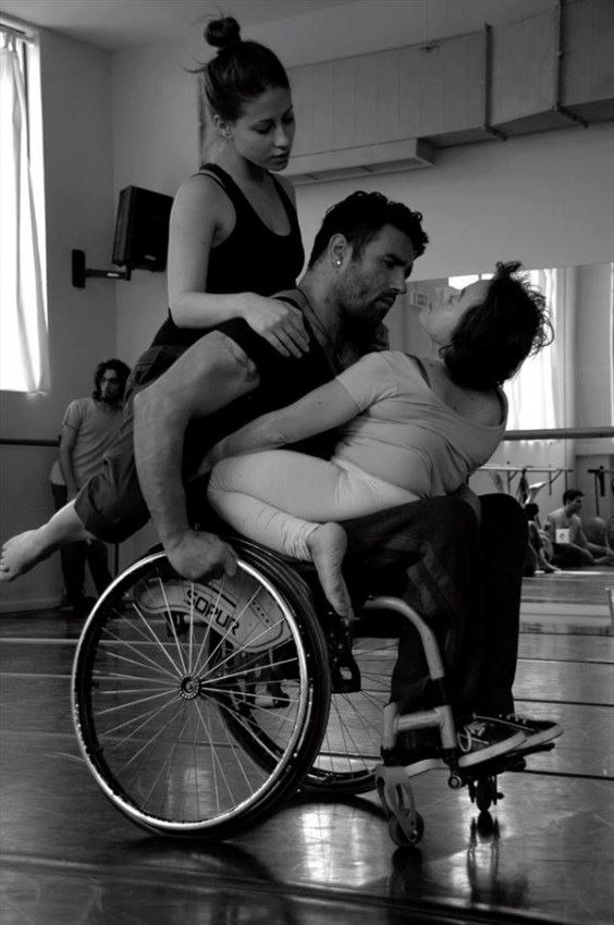 Η Χανιώτισσα υπάλληλος ΕΛΤΑ που ζει το όνειρό της - «Οταν χορεύω δεν υπάρχει η αναπηρία μου»