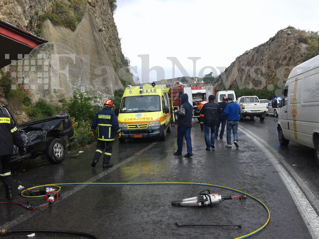 Θανατηφόρο τροχαίο στην εθνική οδό Χανίων-Ρεθύμνης στο Καλάμι με ένα νεκρό