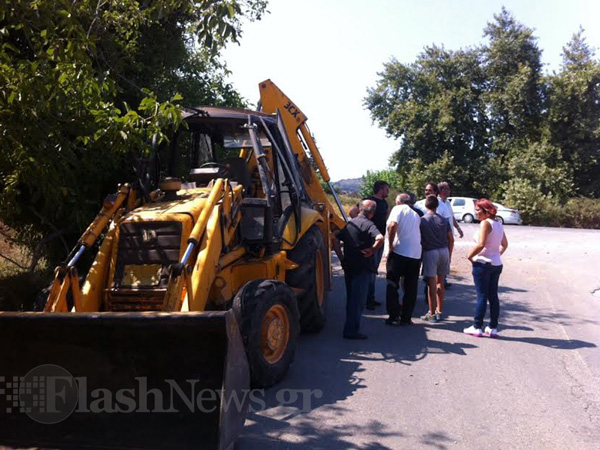 Τροχαίο ατύχημα με σύγκρουση οχημάτων Εθνική Οδό Χανίων - Ρεθύμνης (φωτο)