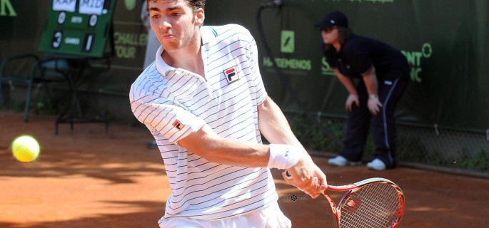 Ο Χάρης Καπόγιαννης σε αγώνα τένις