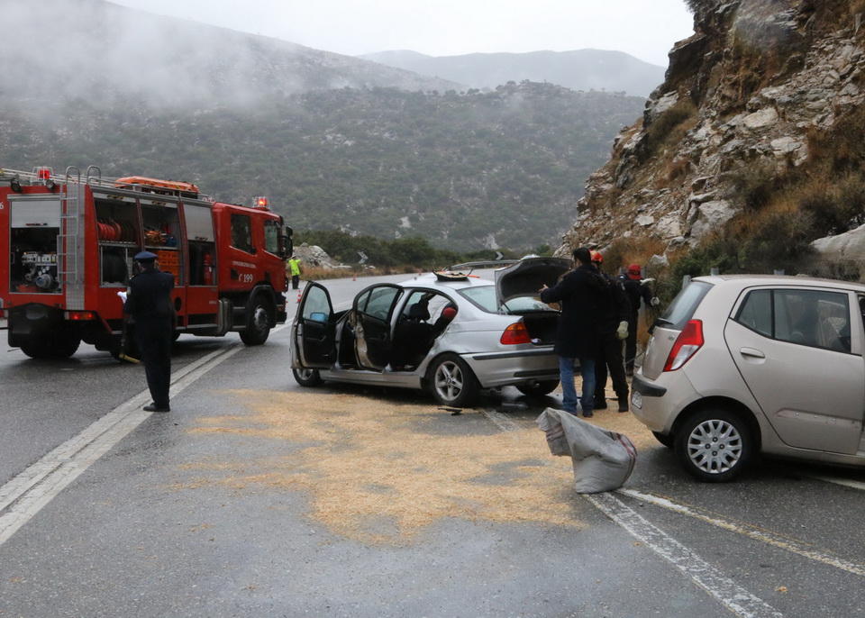 Η υγεία του παιδιού  Εντωμεταξύ η υγεία του κοριτσιού δεν διατρέχει κανένα κίνδυνο. Λίγο μετά τις 16.00 το παιδί εξήλθε από το ΤΕΠ του ΠΑΓΝΗ όπου γιατροί φρόντισαν τα τραύματά του και στη συνέχεια μεταφέρθηκε για νοσηλεία στην παιδοχειρουργική κλινική του νοσοκομείου.