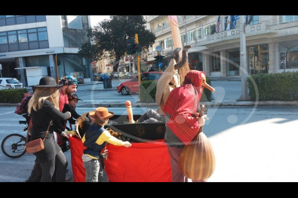 Μια ξεχωριστή παρέλαση στα Χανιά απο τους “Γιαρ Αμάν”