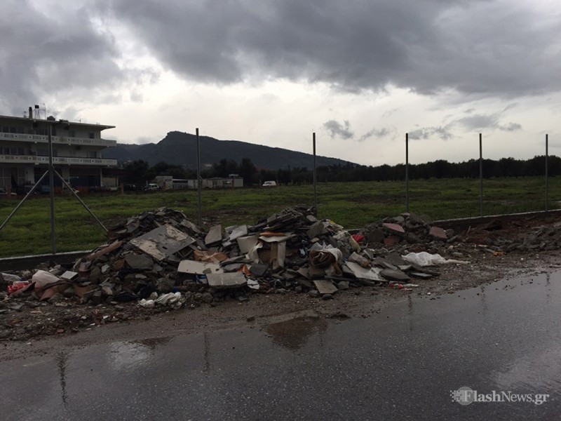 Χανιά: Ασυνείδητοι πετούν μπάζα και σκουπίδια όπου βρουν