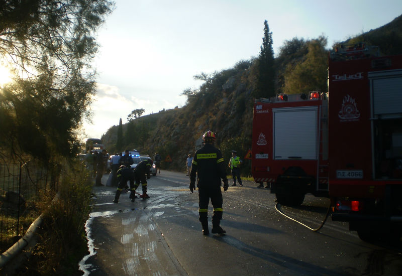 Χανιά: Σοβαρό τροχαίο στο Καλάμι  Σφοδρή σύγκρουση δύο αυτοκινήτων (Photos)