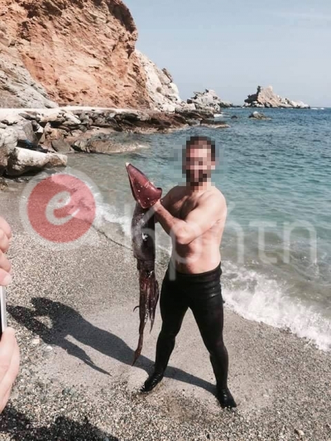 Κρήτη: Φοβερή ψαριά! Πιάστηκε θράψαλο – γίγας σε παραλία (Photos