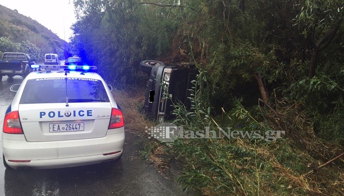 Τροχαίο ατύχημα στην εθνική οδό Χανίων – Ρεθύμνης. Δυο τραυματίες (φωτο)