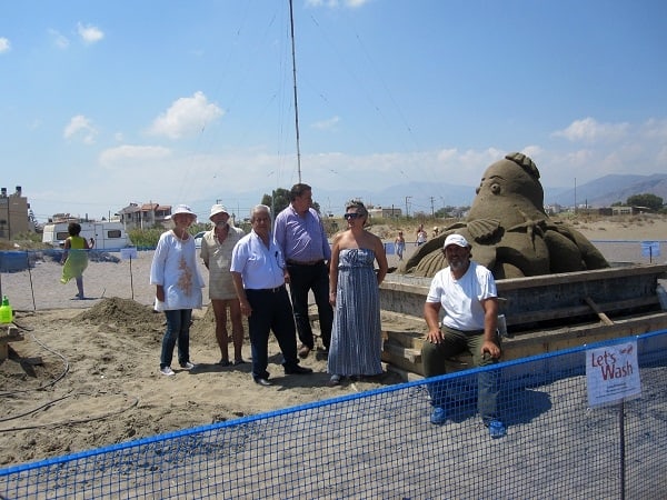 Κρήτη: Μαγεύουν τα γλυπτά από άμμο στην Αμμουδάρα (Photos)