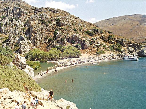 Κρήτη: Πρέβελη Η πιο διάσημη παραλία των χίπις μετά τα Μάταλα (Photos)