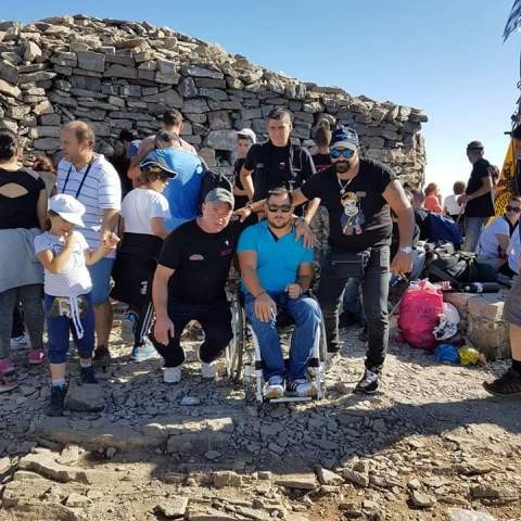 Το ήθελε πολύ... το έκανε! Ο Μανώλης Στεφανουδάκης στη κορυφή του Ψηλορείτη