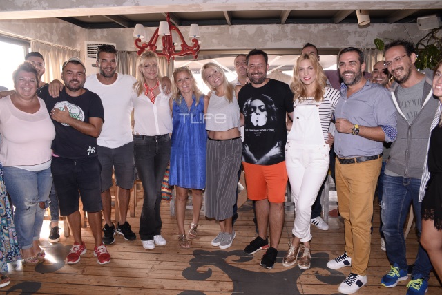 Έκλεισε ο Αντώνης Βλοντάκης Σε ποιο πρωινό θα συμμετέχει ο γοητευτικός Χανιώτης (Photos)