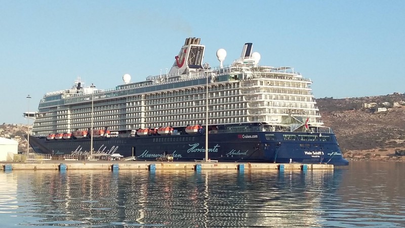 Δύο κρουαζιερόπλοια με χιλιάδες επισκέπτες σήμερα στα Χανιά
