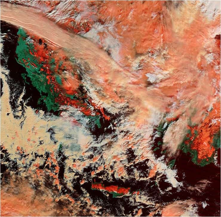 Η Κρήτη τις ημέρες του χιονιά από δορυφόρο Εντυπωσιακές φωτογραφίες