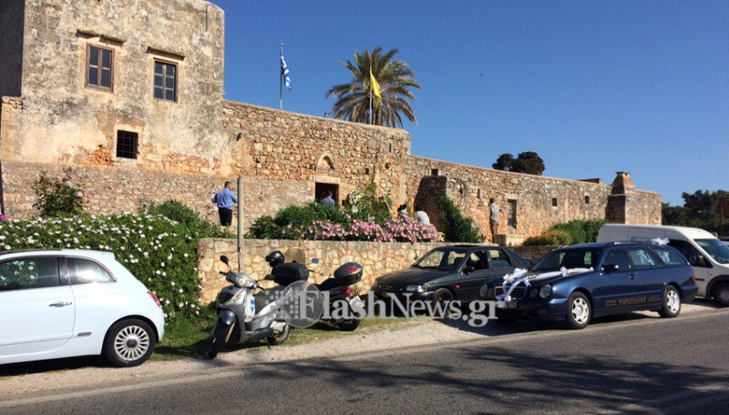 Στην τελευταία της κατοικία στα Χανιά η ηθοποιός Μαίρη Τσώνη (φωτο)