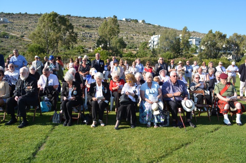 Χανιά: Τίμησαν τους 1527 νεκρούς που είναι θαμμένοι στο Συμμαχικό Νεκροταφείο