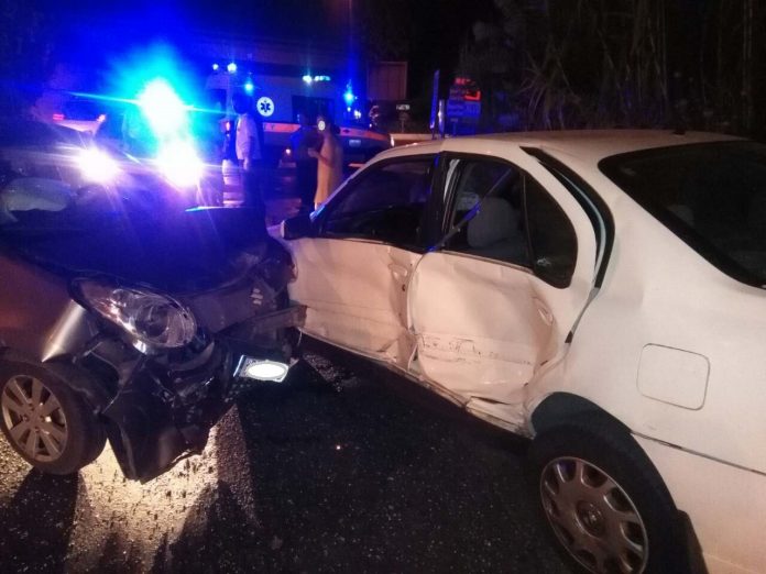 Χανιά: Σφοδρή σύγκρουση δυο αυτοκινήτων με μεγάλες ζημιές στο Βαμβακόπουλο (φωτο)