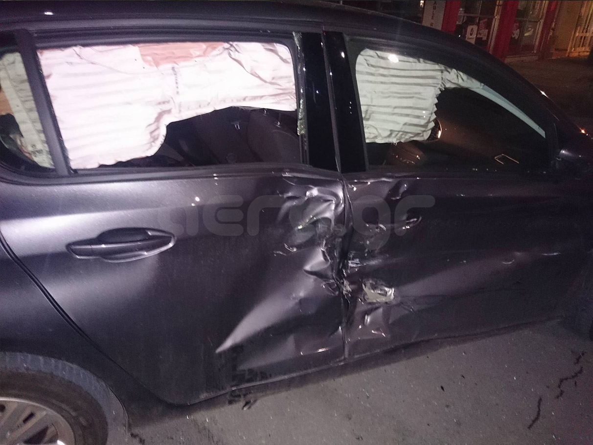 Χανιά: Σφοδρή σύγκρουση αυτοκινήτου με αγροτικό στην Γογονή (φωτο)