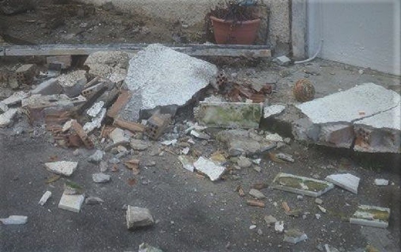 Κατέρρευσε μπαλκόνι στην Παλιά Πόλη των Χανίων (φωτο)