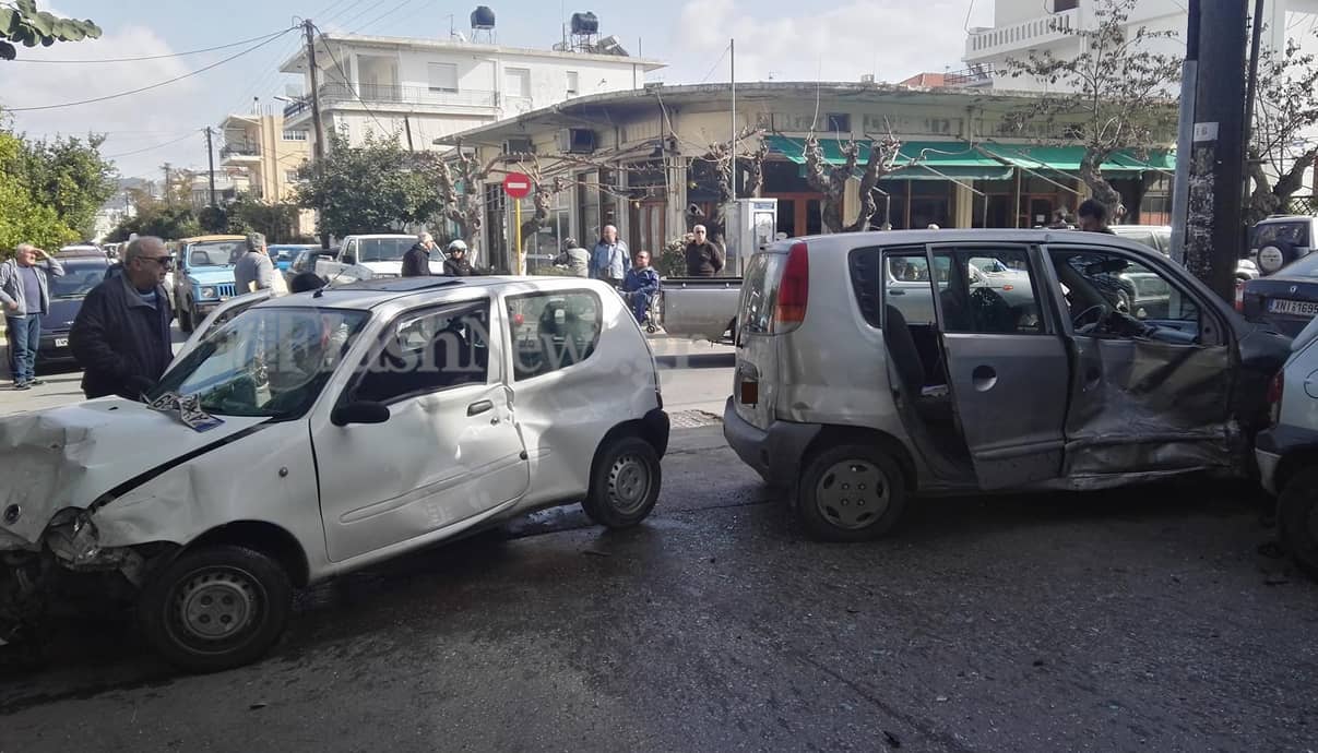 Τροχαίο ατύχημα με τραυματισμό σε διασταύρωση των Χανίων (φωτο)