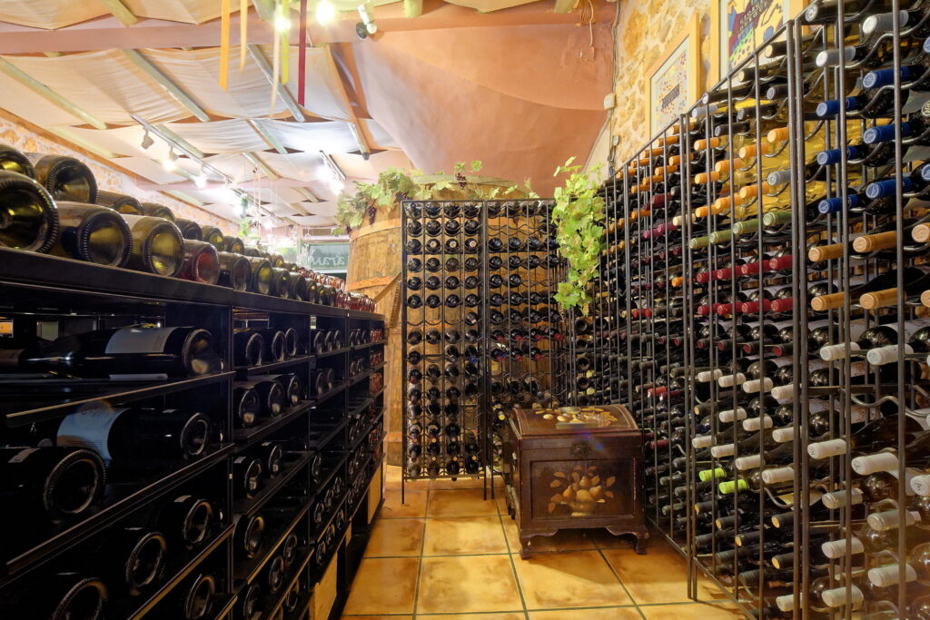 Miden Agan Premium Wine Store, Chania