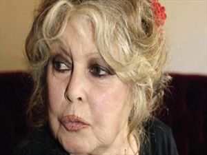 Στα πρόθυρα της αυτοκτονίας