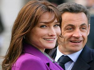 Ο... ακόλαστος βίος της Carla Bruni