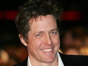 Μπαμπάς για πρώτη φορά ο Hugh Grant