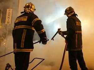 Έβαλαν φωτιά στο αγροτικό ιατρείο του Ορθουνίου του Δ. Πλατανιά στα Χανιά