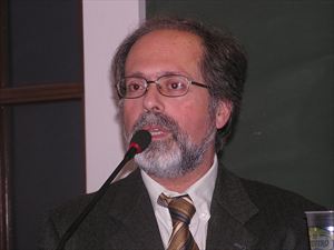 Επιτέθηκαν με αυγά και γροθιές στον Ι.Γρυσπολάκη εν ώρα μαθήματος στο Πολυτεχνείο Κρήτης