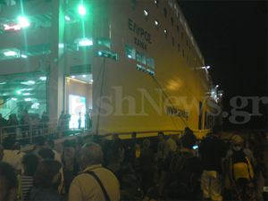 Πρόσκρουση του Έλυρος στην προβλήτα στο λιμάνι της Σούδας