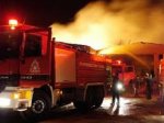 Στις φλόγες μονοκατοικία στη Σταλίδα - Μέσα οι ιδιοκτήτες!