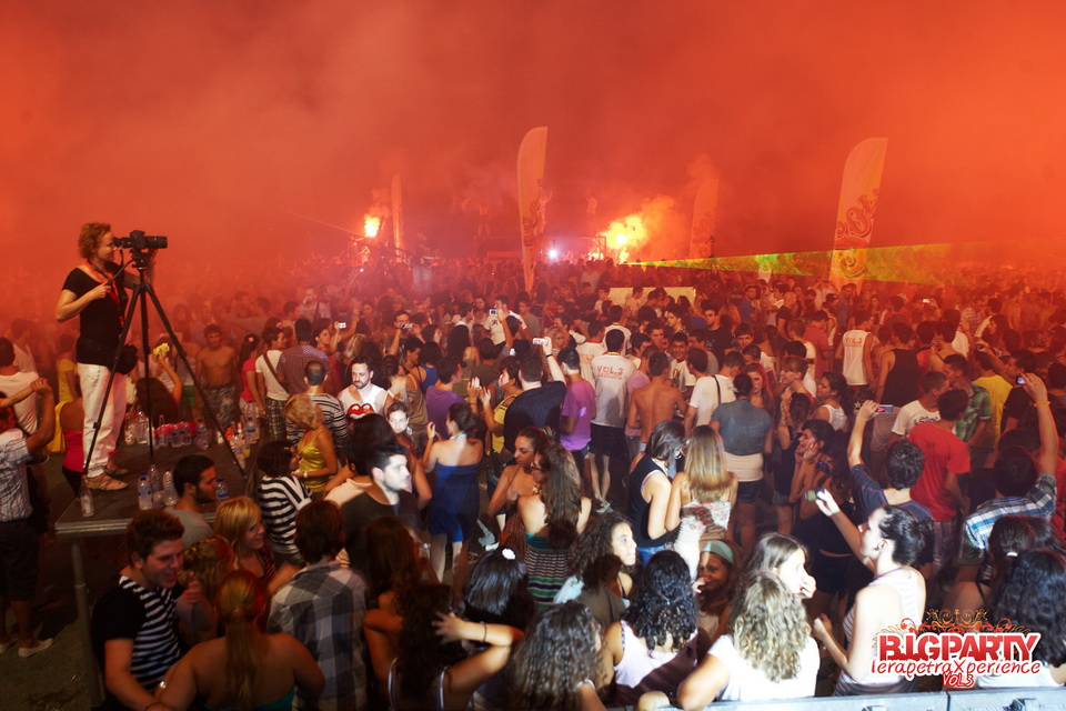 Την Παρασκευή η καρδιά της Κρήτης χτυπά στην Ιεράπετρα !