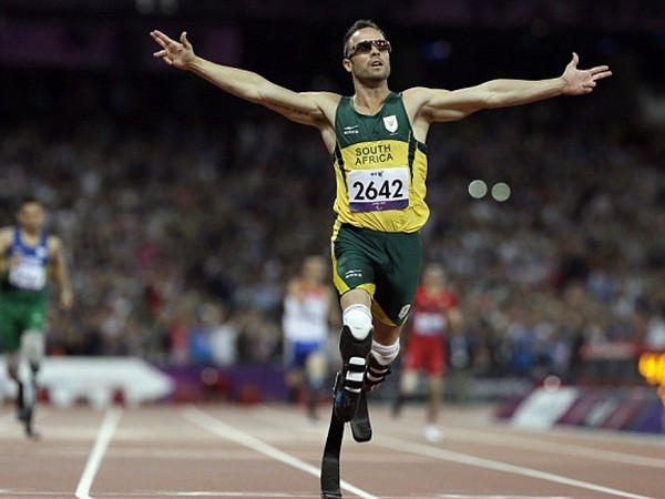 Σοκ: Ο Oscar Pistorius σκότωσε την κοπέλα του