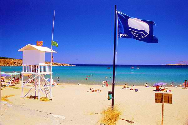 88 Γαλάζιες σημαίες για το 2013 στην Κρήτη - 20 στα Χανιά με αφαίρεση 6 σημαιών