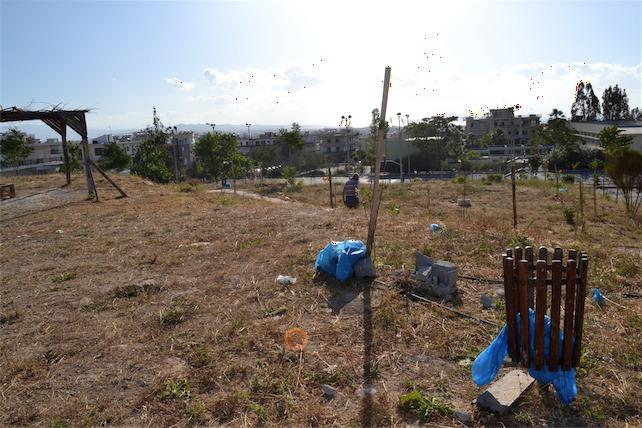 Εικόνες εγκατάλειψης στο πάρκο Αμπεριάς στα Χανιά