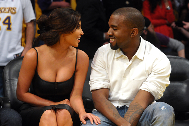Έγιναν γονείς West - Kardashian: νωρίτερα ήρθε ο πελαργός