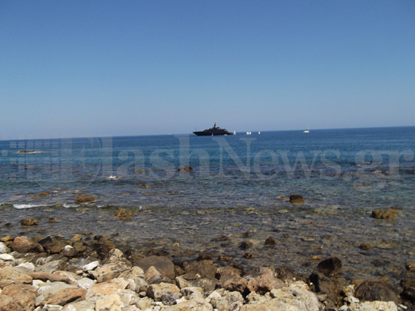 Ο Αρμάνι στα Χανιά με την πολυτελή θαλαμηγό του (video)