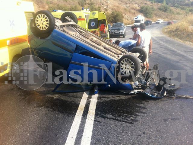 Το χάρο με τα μάτια τους είδαν τουρίστες - Έκανε τούμπα το αυτοκίνητό τους (φωτο)