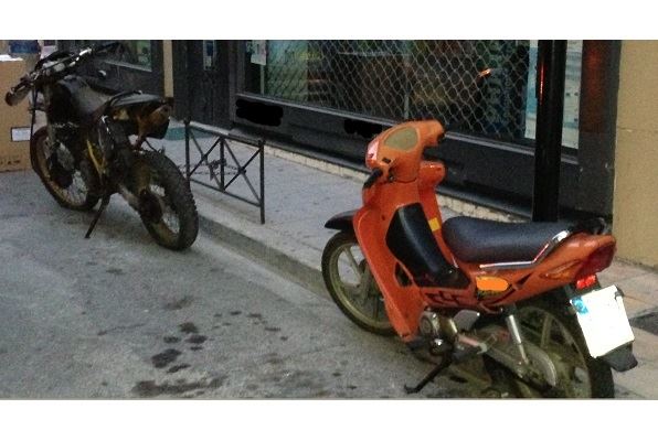 Χανιά: Ρεζερβέ θέσεις στάθμευσης με... μηχανάκια !!