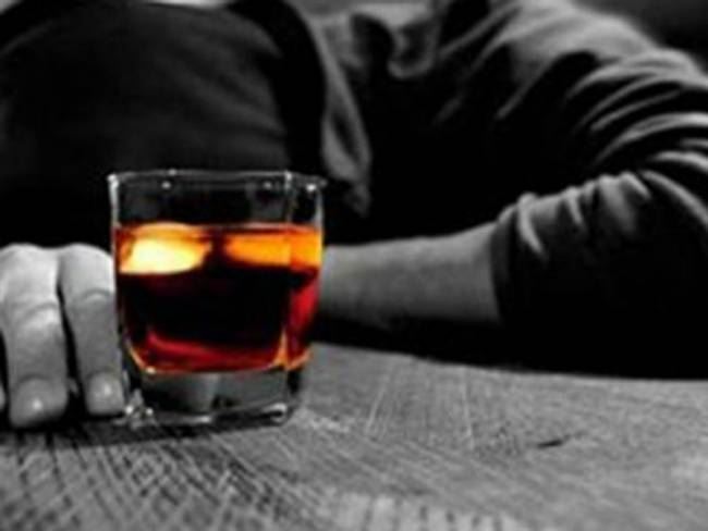 Χανιά: Δύο ανήλικοι με οξεία μέθη στο Νοσοκομείο - Ένας 45χρονος στη ΜΕΘ από υπερβολική κατανάλωση αλκοόλ