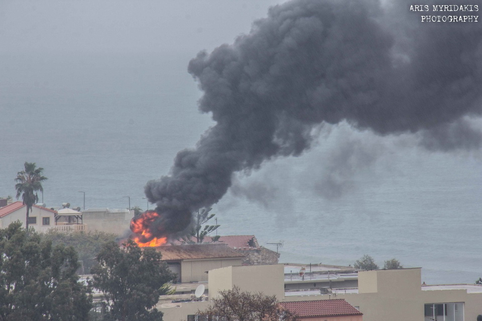 Χανιά: Πυρκαγιά σε ξενοδοχείο στις Καλύβες