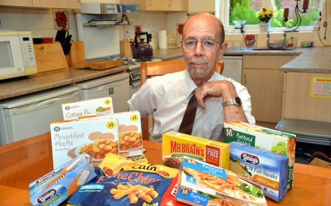 Δεν τρώει φρούτα, καπνίζει, καταναλώνει junk food και είναι υγιέστατος!
