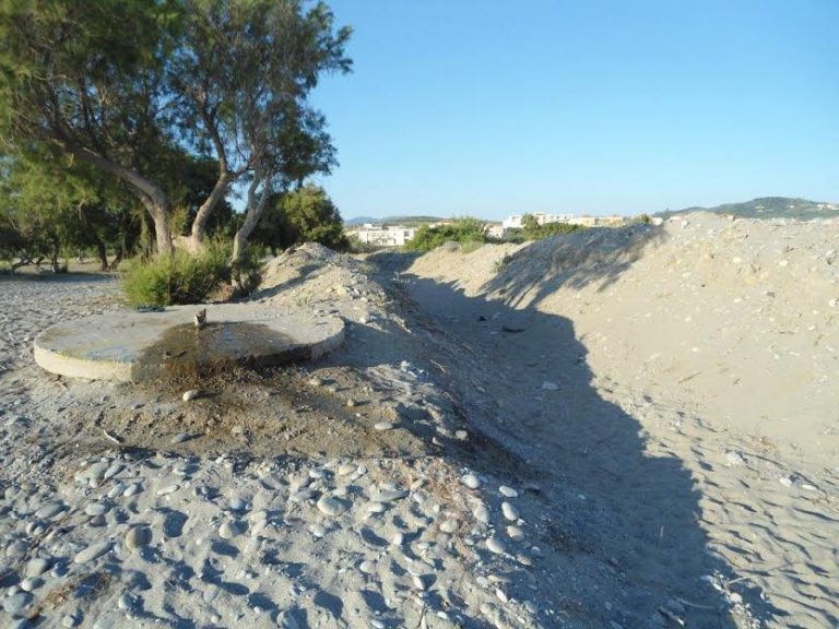 Χανιά - Τι αντικρίζουν οι τουρίστες σε παραλίες - Επιστολή από επισκέπτη