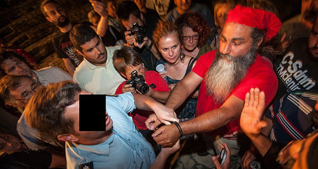 Κρήτη: Απίστευτο! Διέκοψαν τη συναυλία και συνέλαβαν τον ιδιοκτήτη