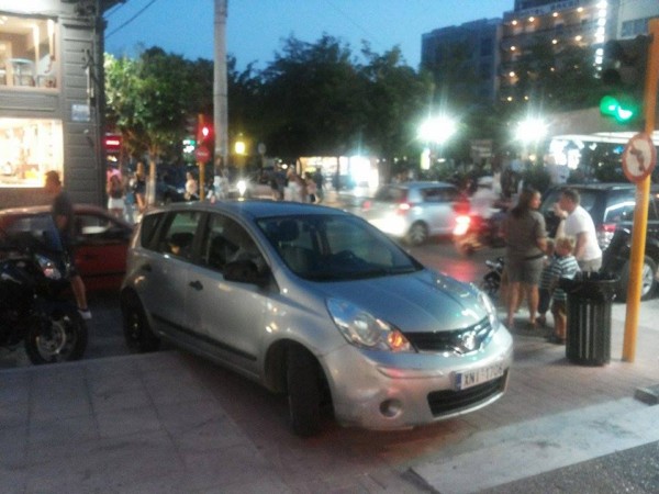 Γαϊδουρίστας με... χάρη και έπαρση στο κέντρο των Χανίων