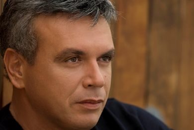 Επιδεινώθηκε η υγεία του Μανώλη Λιδάκη