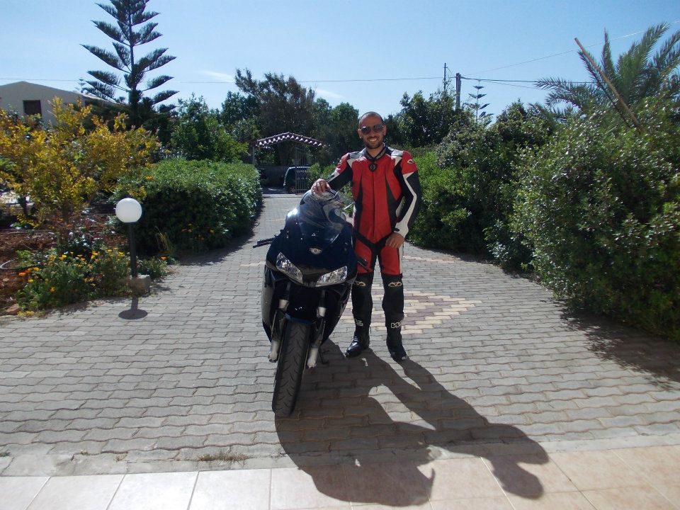 Κρήτη: Ράγισαν κι οι πέτρες στην κηδεία του 32χρονου που σκοτώθηκε σε τροχαίο με μηχανή