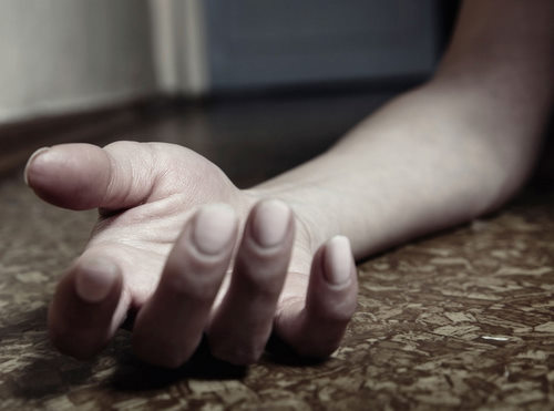 Νεκρή γυναίκα στην προσπάθειά της να ζεσταθεί