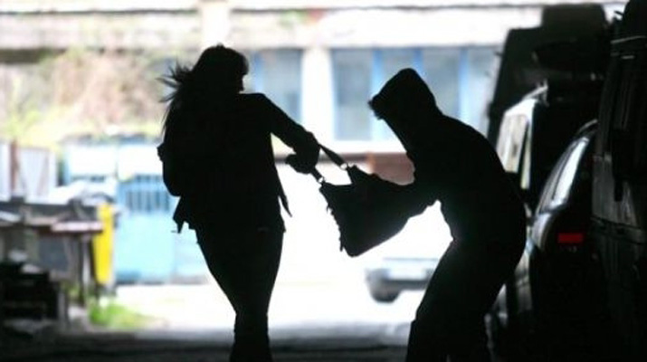 Χανιώτης έκλεψε τσάντα με 1000 ευρώ αλλά..