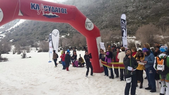 Εντυπωσιακοί αγώνες σκι στην Κρήτη