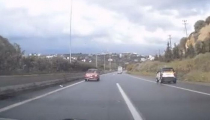 Bρήκαν την οδηγό που πήγε να σκοτώσει κόσμο, οδηγώντας ανάποδα στο ΒΟΑΚ
